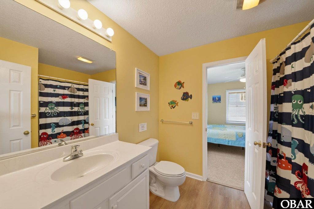 Image 33 of property listing at 115 A Ocean Bay Boulevard, Duck, NC 27949