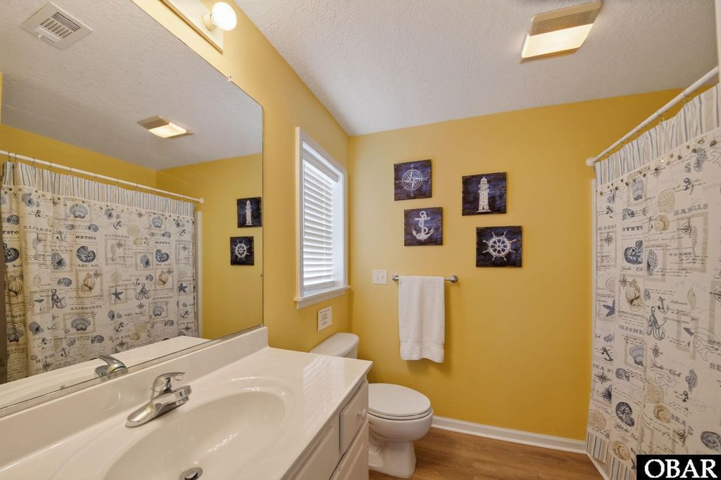 Image 38 of property listing at 115 A Ocean Bay Boulevard, Duck, NC 27949