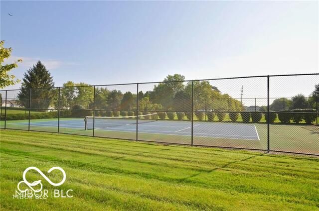 9596 Feather Grass Way, Fishers, IN 46038