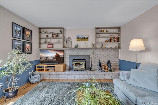 8300 E Hinsdale Avenue, Centennial, CO 80112