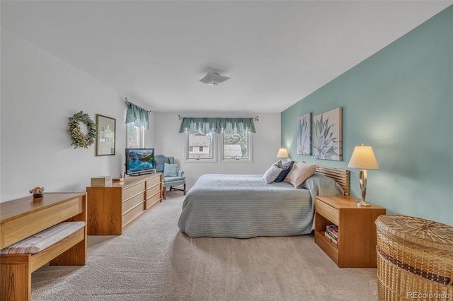 8300 E Hinsdale Avenue, Centennial, CO 80112