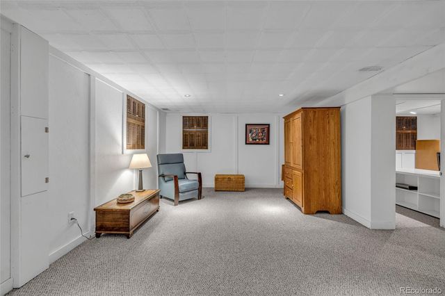 8300 E Hinsdale Avenue, Centennial, CO 80112