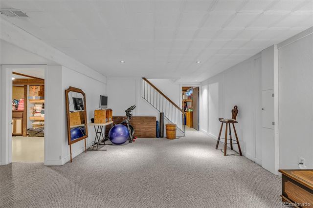 8300 E Hinsdale Avenue, Centennial, CO 80112