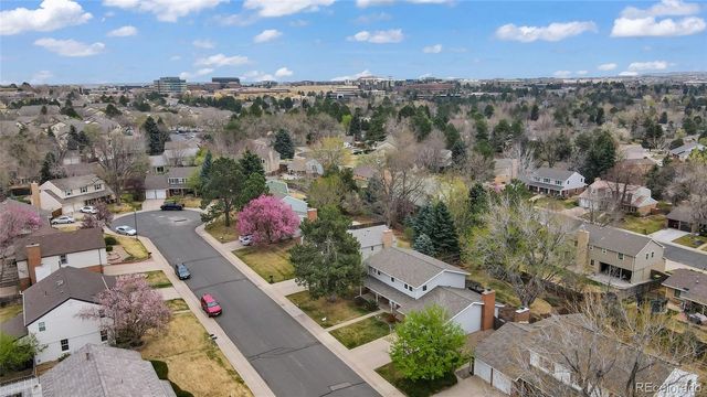 8300 E Hinsdale Avenue, Centennial, CO 80112