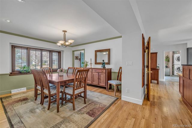 8300 E Hinsdale Avenue, Centennial, CO 80112