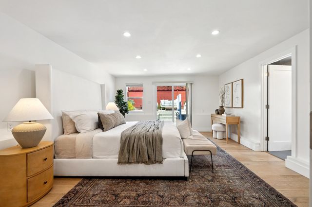 864 Arlington Ave, Oakland, CA 94608