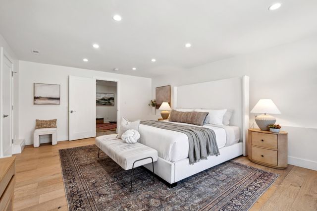 864 Arlington Ave, Oakland, CA 94608