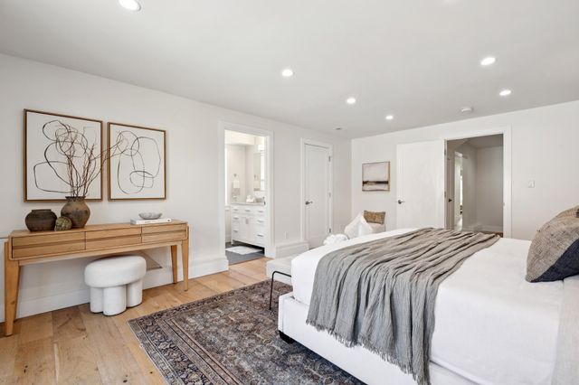 864 Arlington Ave, Oakland, CA 94608