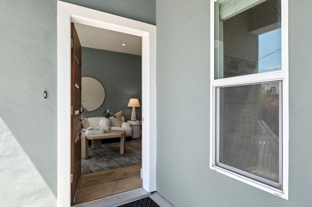 864 Arlington Ave, Oakland, CA 94608