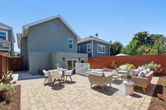 864 Arlington Ave, Oakland, CA 94608