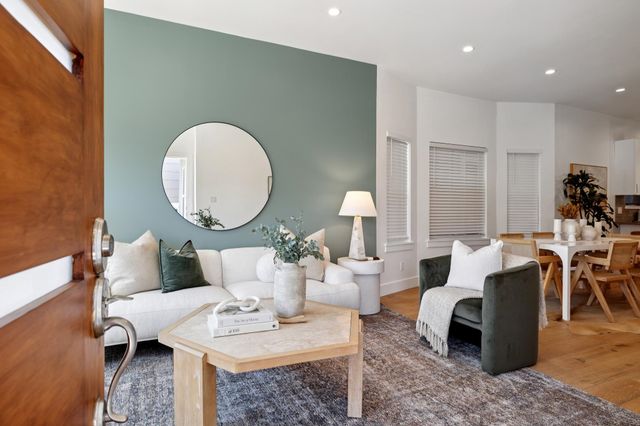 864 Arlington Ave, Oakland, CA 94608