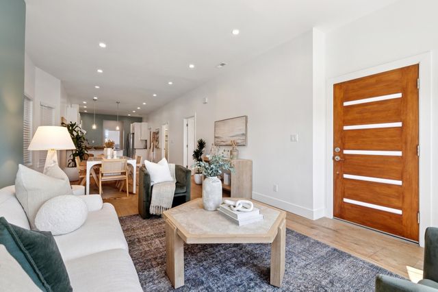 864 Arlington Ave, Oakland, CA 94608