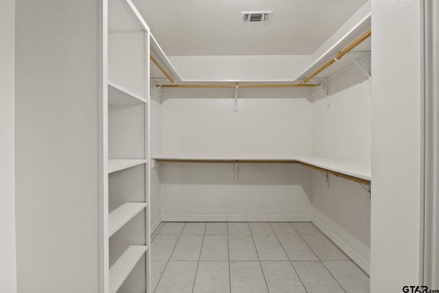 2713 Sleepy Hollow, Mt Pleasant, TX 75455