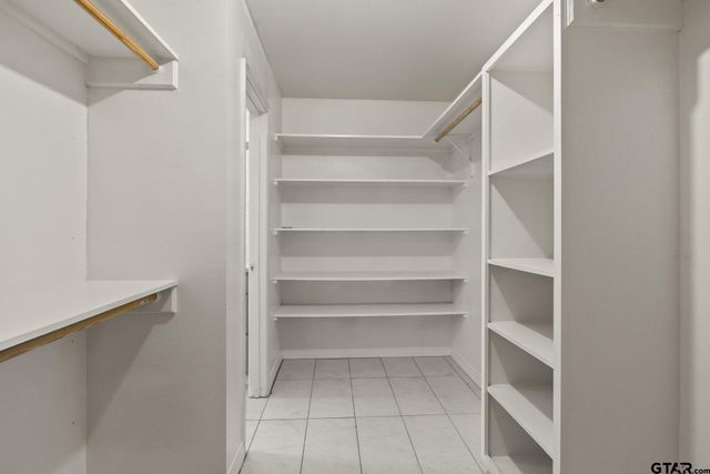 2713 Sleepy Hollow, Mt Pleasant, TX 75455