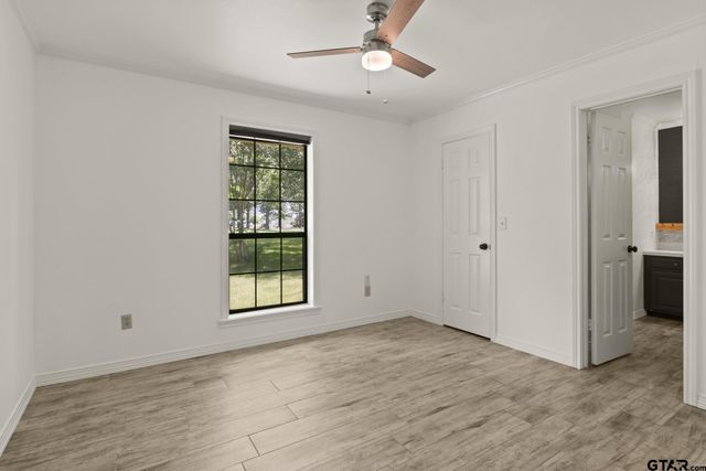 2713 Sleepy Hollow, Mt Pleasant, TX 75455