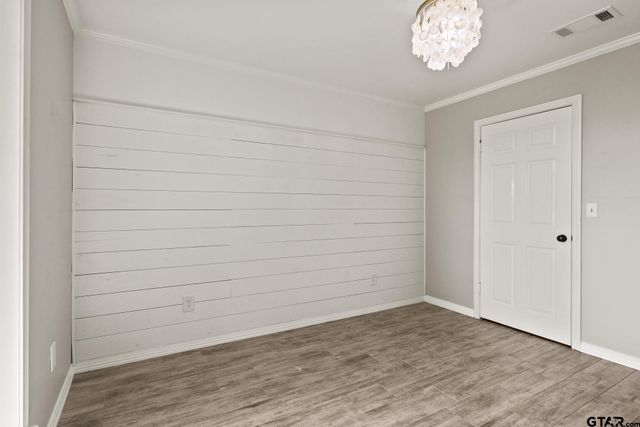 2713 Sleepy Hollow, Mt Pleasant, TX 75455