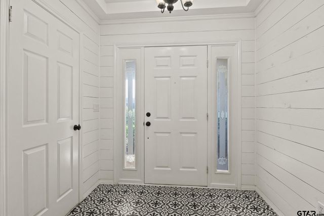 2713 Sleepy Hollow, Mt Pleasant, TX 75455