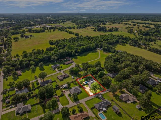 2713 Sleepy Hollow, Mt Pleasant, TX 75455