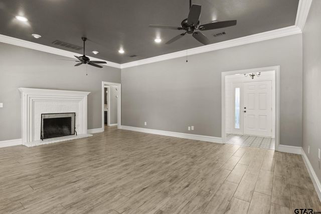 2713 Sleepy Hollow, Mt Pleasant, TX 75455