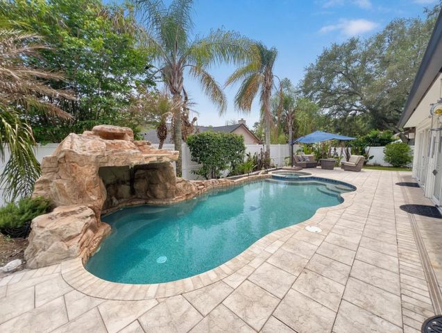 1151 NEEDLEWOOD LOOP, Oviedo, FL 32765