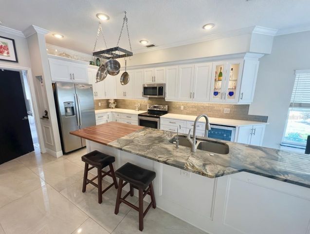 1151 NEEDLEWOOD LOOP, Oviedo, FL 32765
