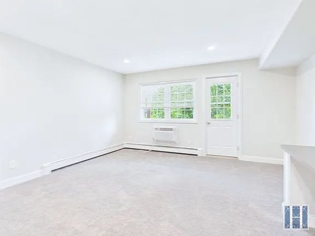 445 Pleasant Street 21, Weymouth, MA 02190