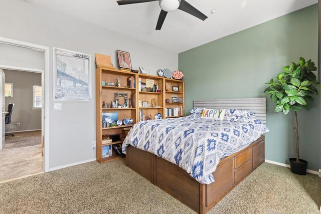 1869 Robinson Ave, San Diego, CA 92103