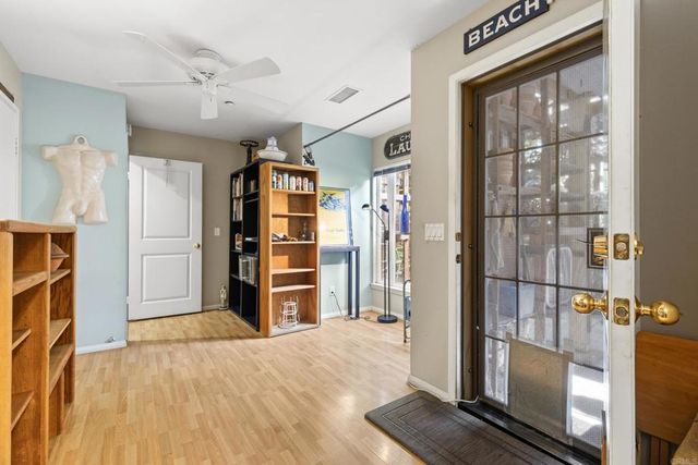 1869 Robinson Ave, San Diego, CA 92103