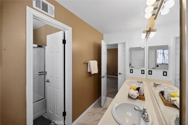 42806 Avenida Tigre, Hemet, CA 92544