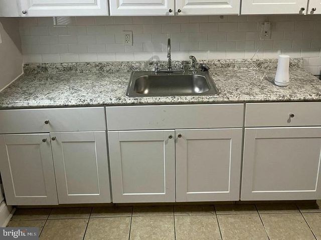 1904 MOSHER ST, Baltimore, MD 21217