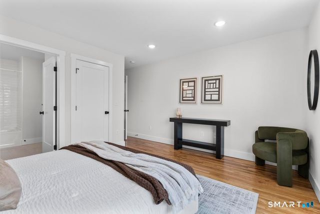 22 a Merritt Avenue, Woodbridge, CT 06525