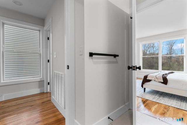 22 a Merritt Avenue, Woodbridge, CT 06525