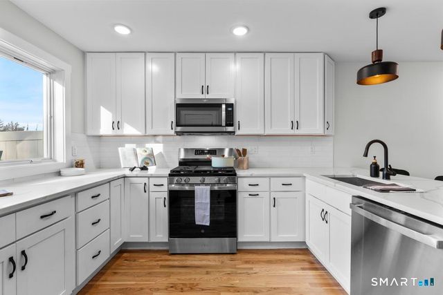 22 a Merritt Avenue, Woodbridge, CT 06525