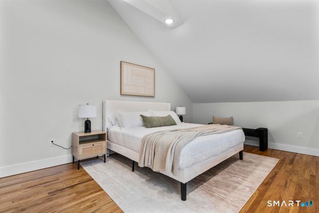 22 a Merritt Avenue, Woodbridge, CT 06525