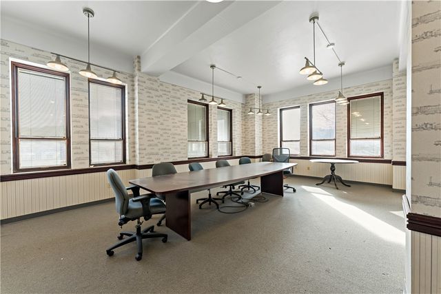 664 Linden Ave, E Pittsburgh, PA 15112