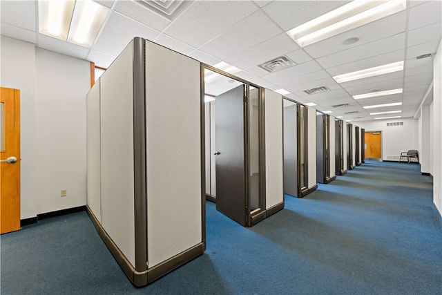 664 Linden Ave, E Pittsburgh, PA 15112