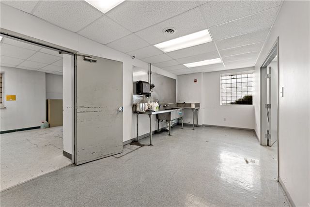 664 Linden Ave, E Pittsburgh, PA 15112