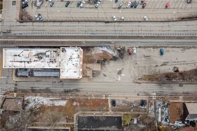 664 Linden Ave, E Pittsburgh, PA 15112