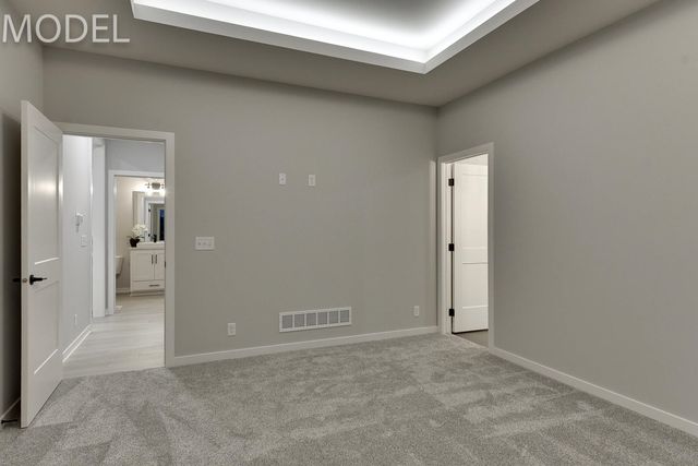 11003 S 102nd Street, Papillion, NE 68046