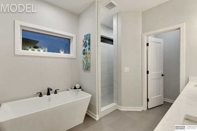 11003 S 102nd Street, Papillion, NE 68046