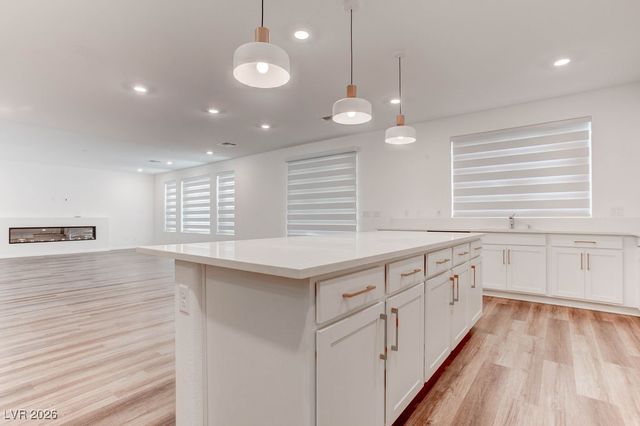 10269 Lofty Knoll Street, Las Vegas, NV 89141