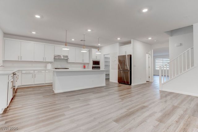 10269 Lofty Knoll Street, Las Vegas, NV 89141