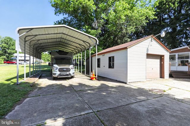 1720 UPPER STATE RD, Doylestown, PA 18901