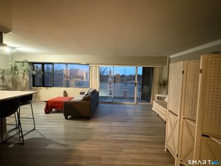 30 Woodland Street APT 7H, Hartford, CT 06105