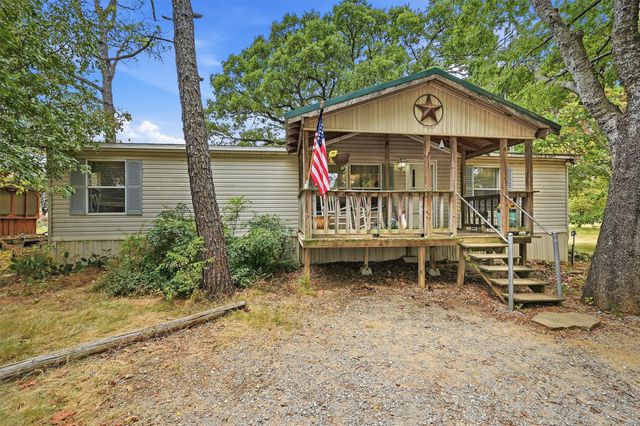 2449 County Road 1215, Savoy, TX 75479