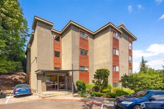1717 5th Avenue N #101, Seattle, WA 98109