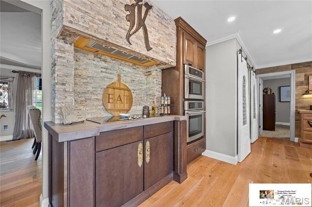 9609 E Vista Drive, Hillsboro, MO 63050