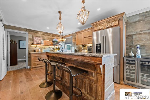 9609 E Vista Drive, Hillsboro, MO 63050