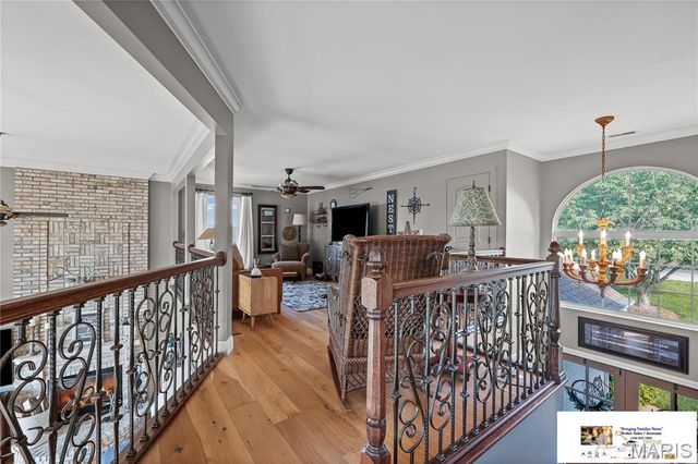 9609 E Vista Drive, Hillsboro, MO 63050