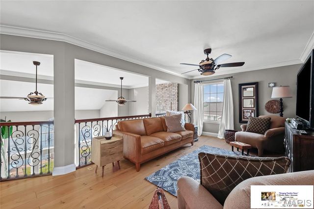 9609 E Vista Drive, Hillsboro, MO 63050
